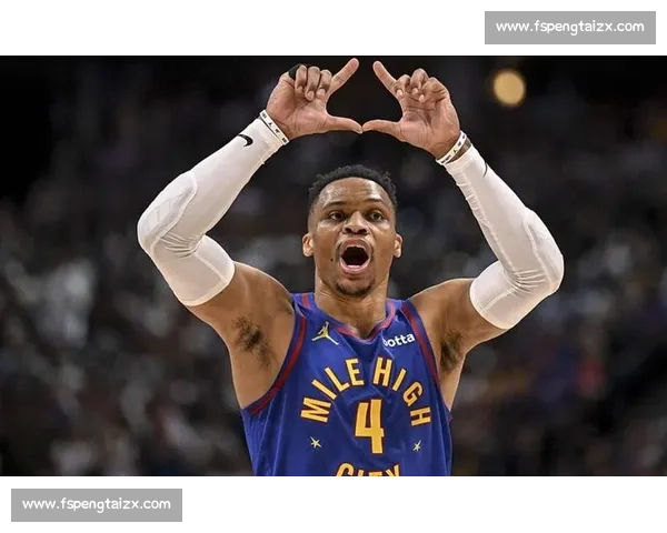 威少拒签湖人球衣?真相藏在签名腕带里 威少拒签湖人球衣?真相藏在签名腕带里